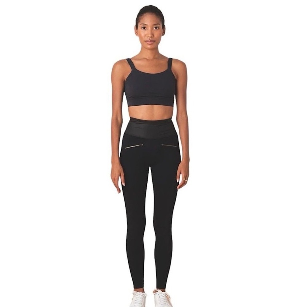 ADAY women's small throw it higher leggings black performance compressive full